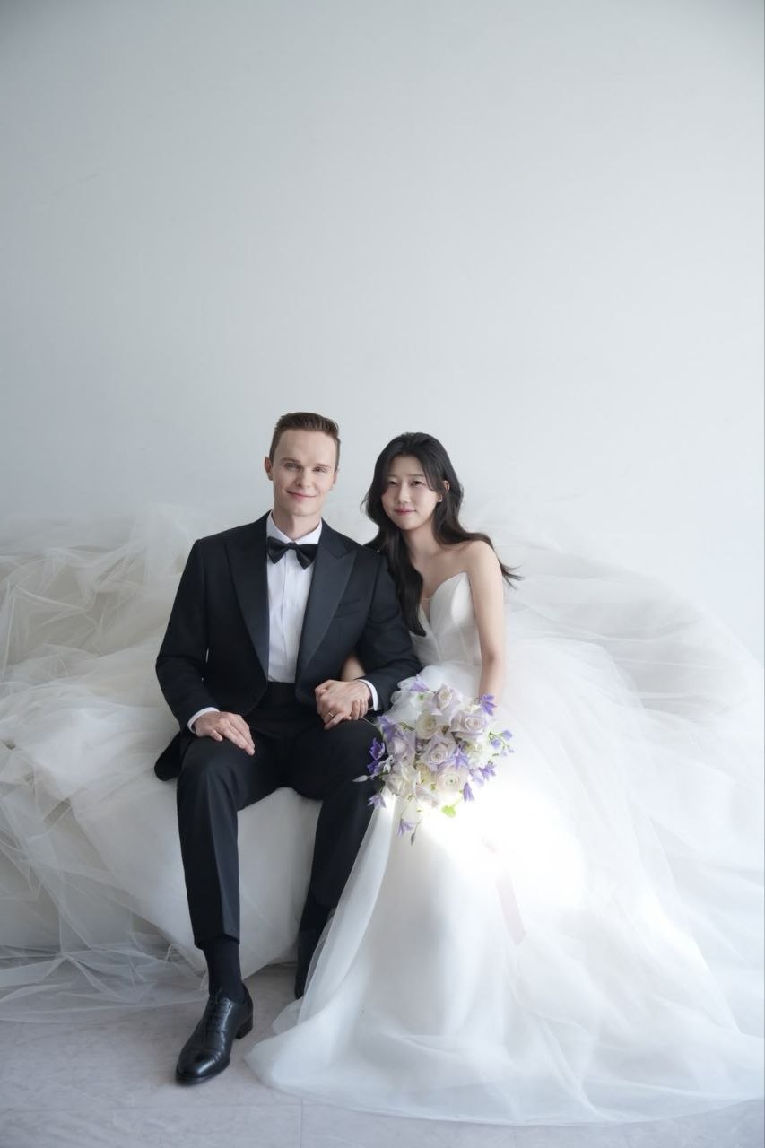 Max and Hayeon portrait